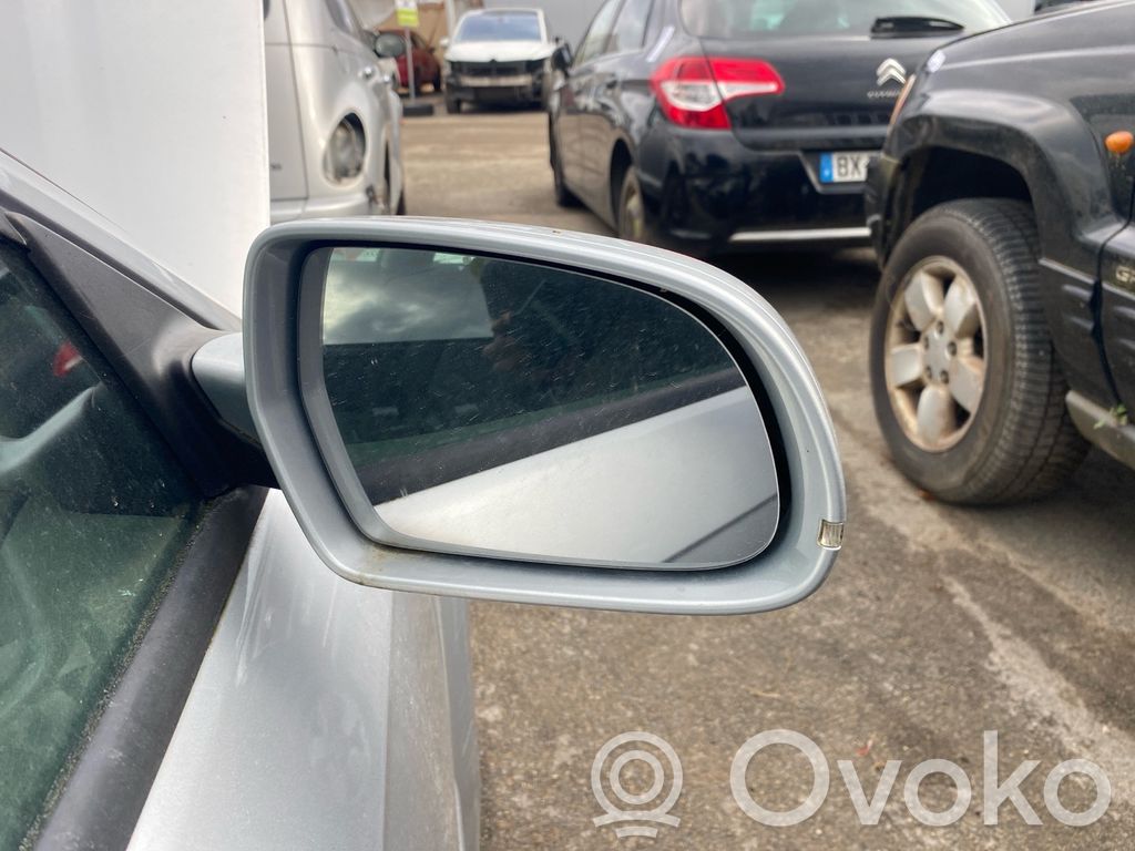 Audi A3 S3 A3 Sportback 8P Зеркало механическое