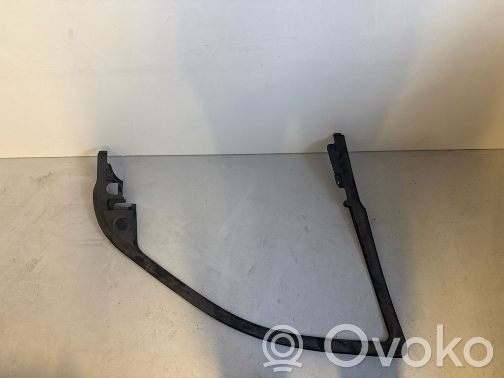Listwa / Uszczelka szyby drzwi   5XL19DX9AA