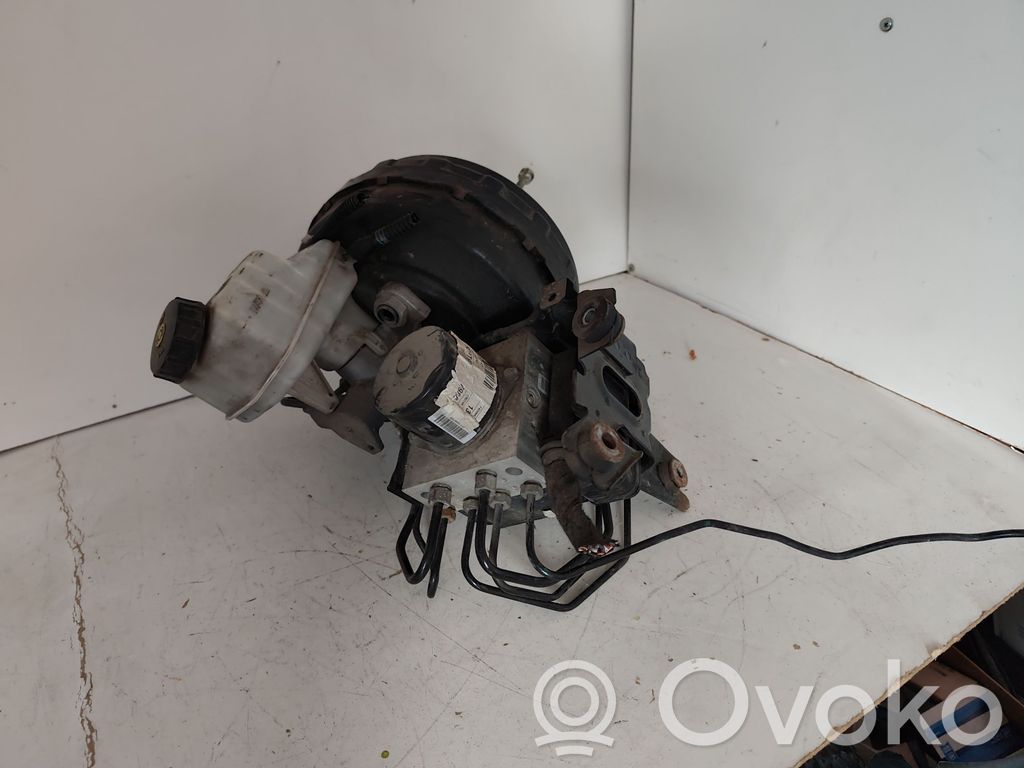 Opel Insignia A ABS Blokas 