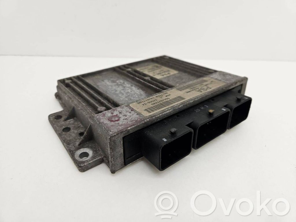 Peugeot 206 Engine control unit/module 