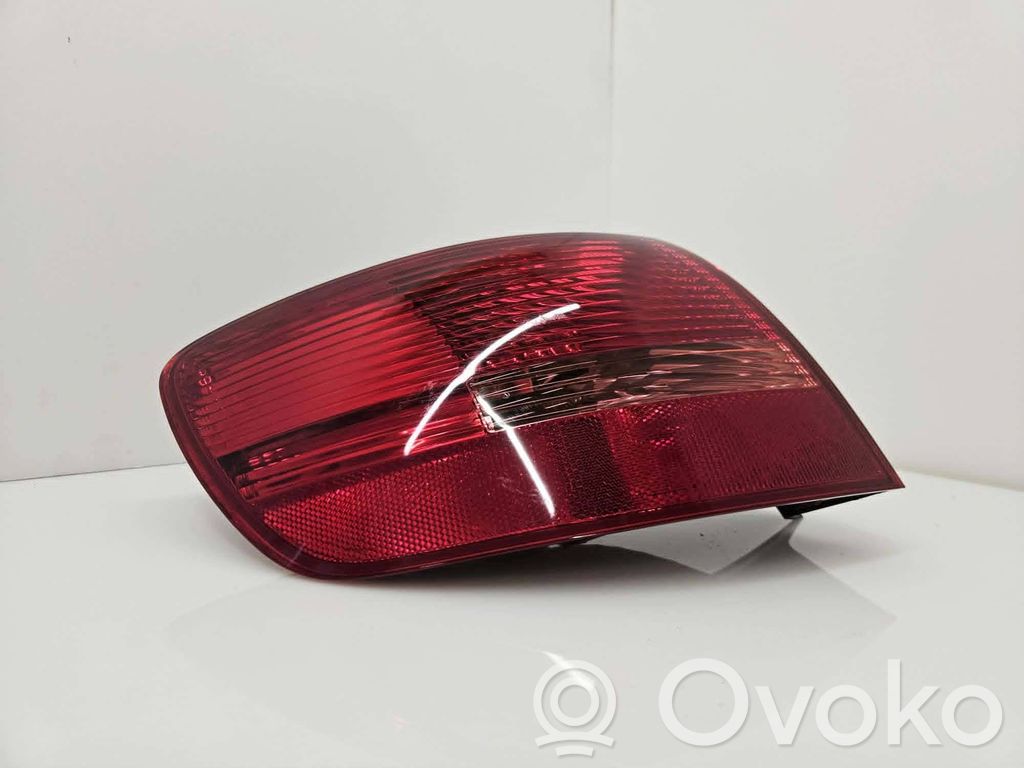 Audi A6 S6 C6 4F Lampa tylna 