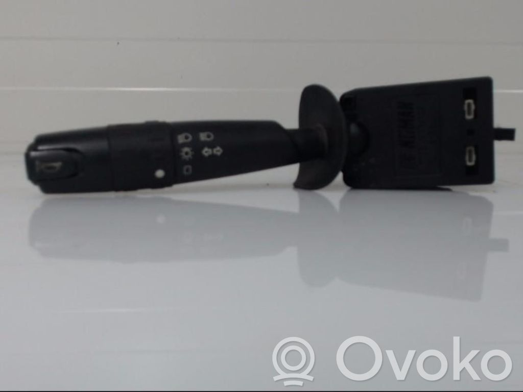 Peugeot 405 Indicator stalk 