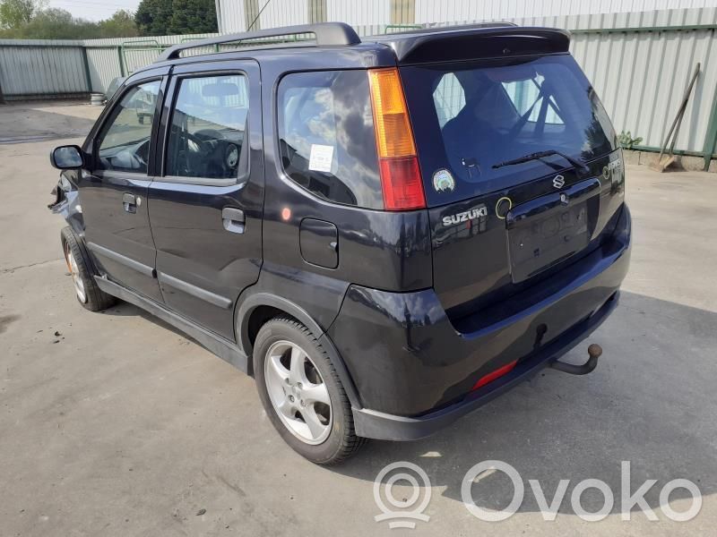 Suzuki Ignis Puerta trasera 