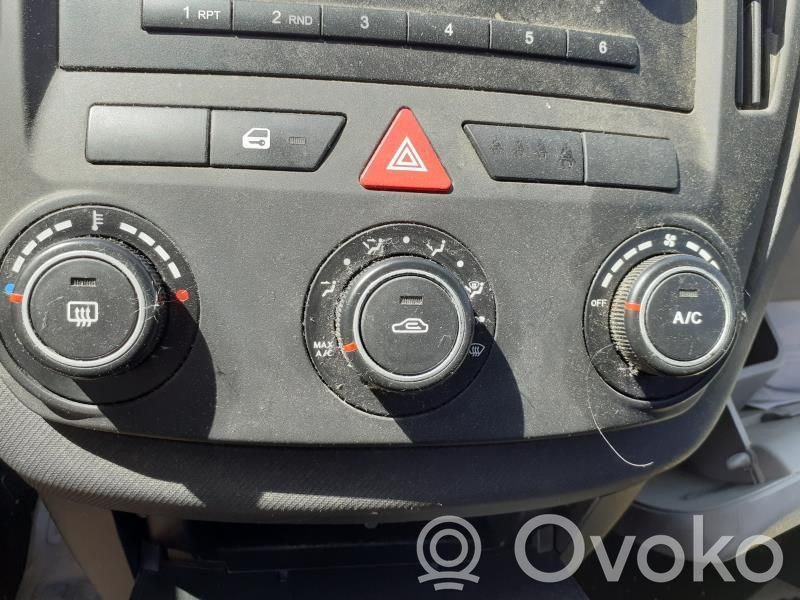 KIA Ceed Вентилятор печки 
