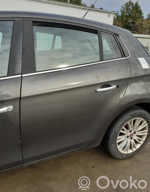 Fiat Bravo Puerta trasera 