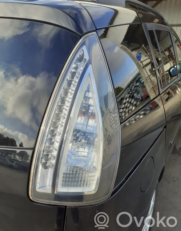 Mazda 5 Rear/tail lights 