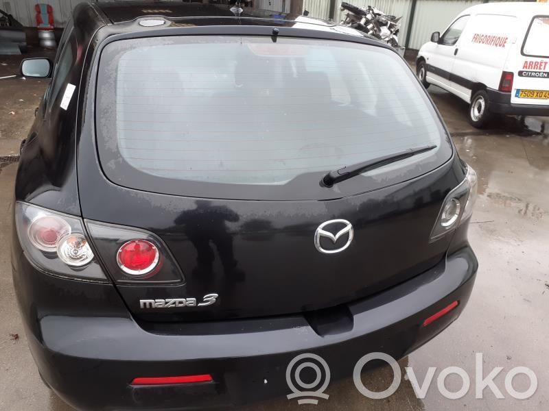 Mazda 3 I Third/center stoplight 