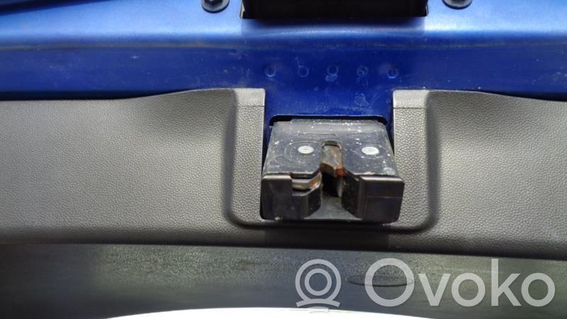 Mazda 3 I Spyna galinio dangčio 