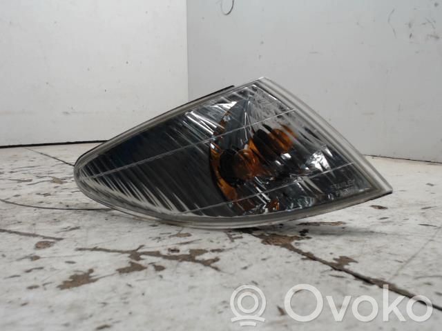 Mazda Premacy Front fender indicator light 