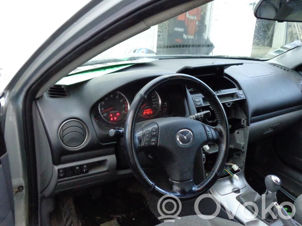 Mazda 6 Juego guantera 