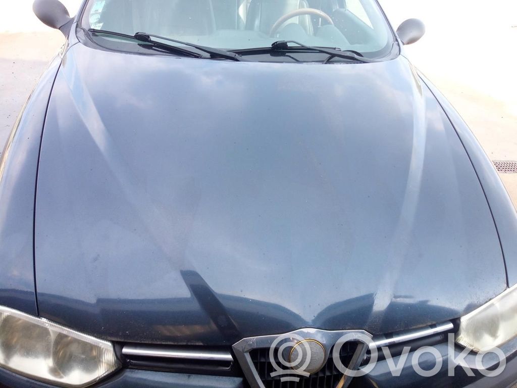 Alfa Romeo 156 Konepelti 