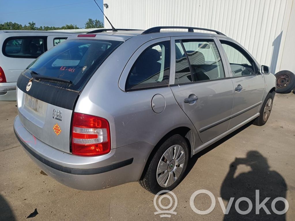 Skoda Fabia Mk1 (6Y) Macara geam spate manuală 