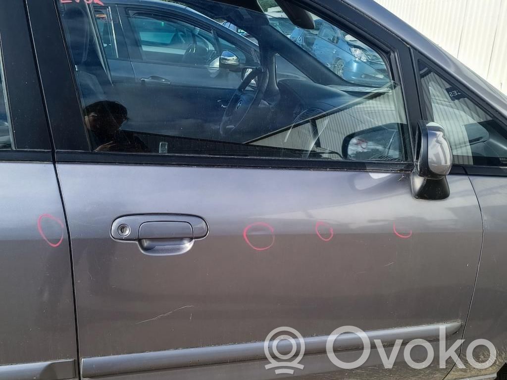 Mazda Premacy Дверь 