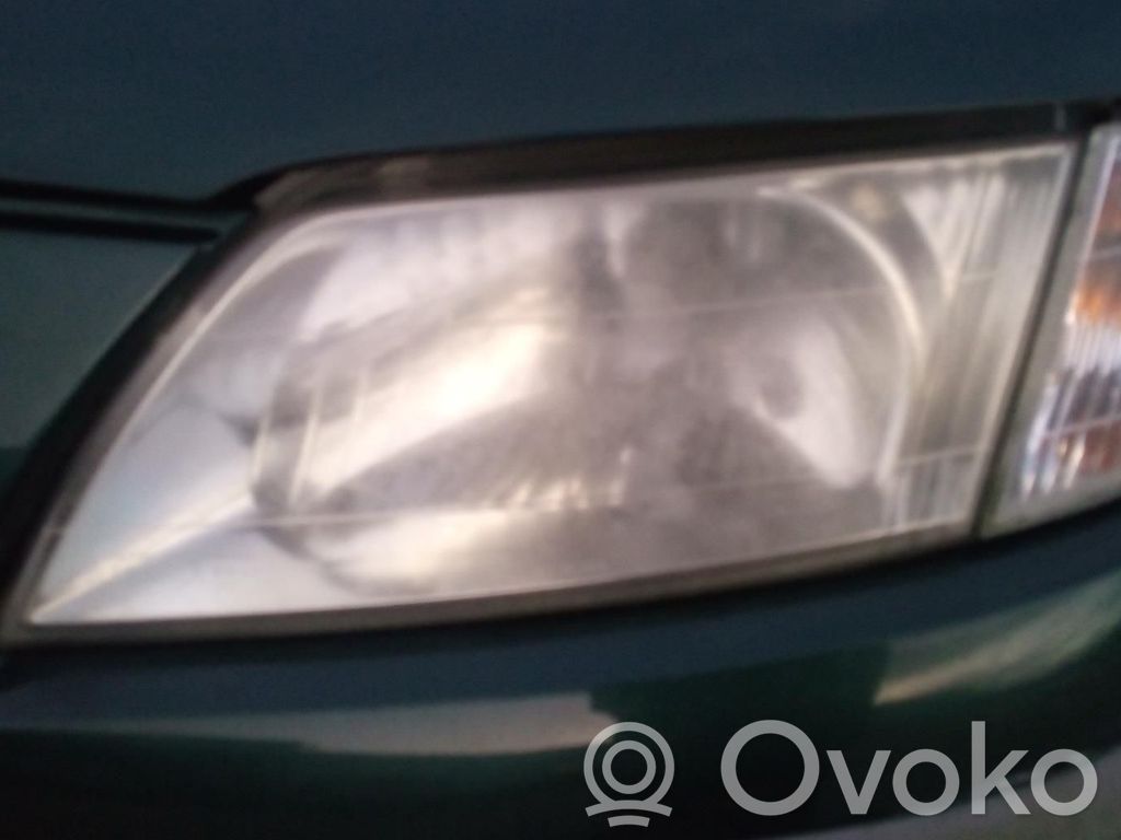 Mazda Premacy Headlight/headlamp 