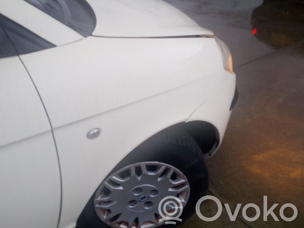 Lancia Ypsilon Sparnas 