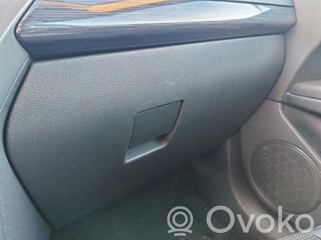 Opel Astra H Juego guantera 