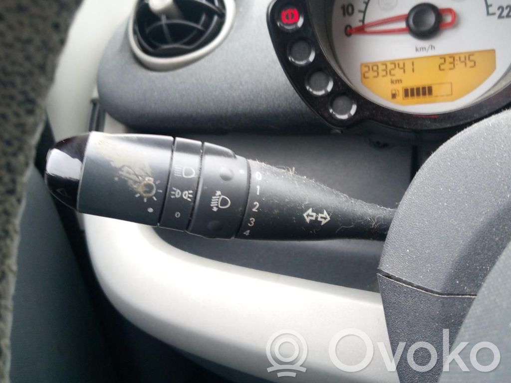 Smart ForFour I Indicator stalk 