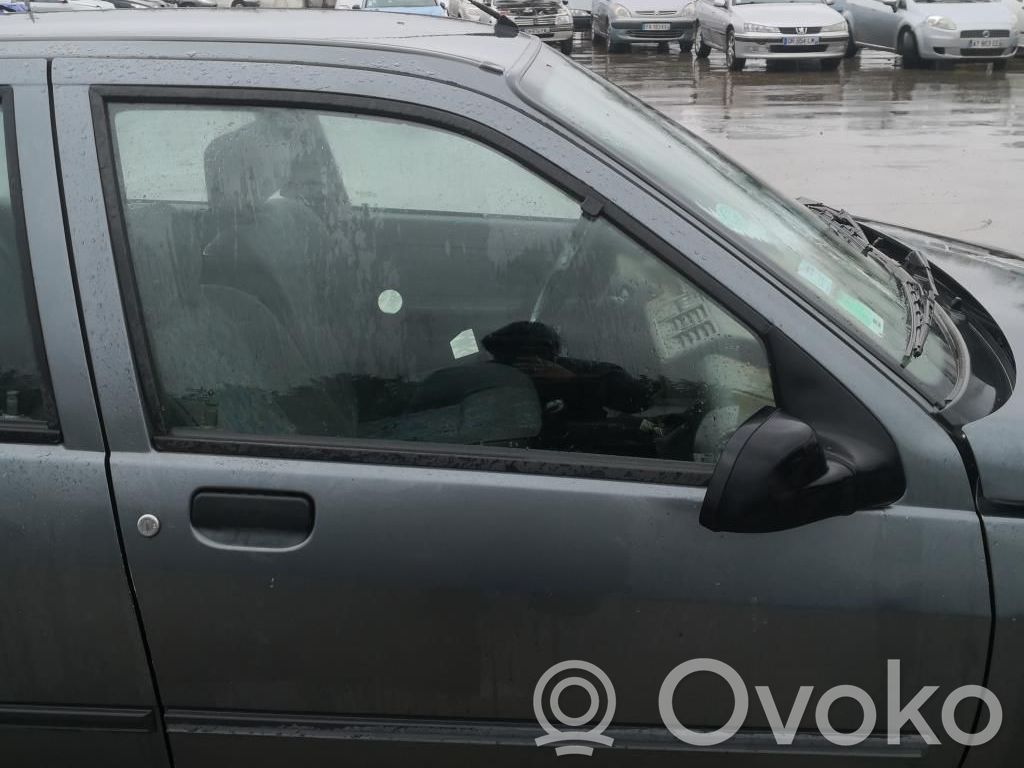 Renault Clio I Front door lock 