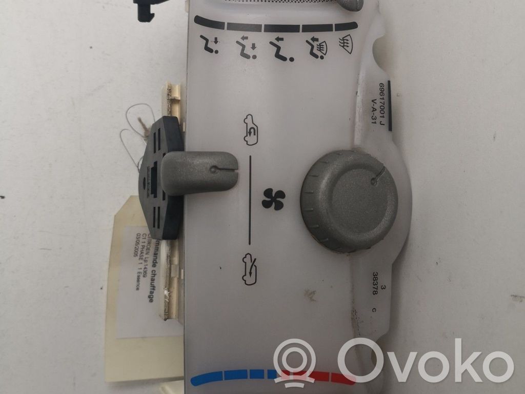 Citroen C1 Climate control unit 
