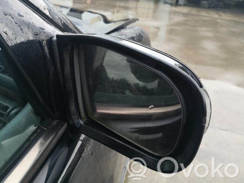 Mercedes-Benz E W210 Oglindă exterioară manuală 