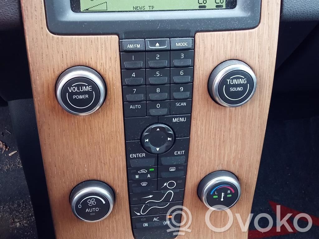 Volvo S40 Radio/CD/DVD/GPS head unit 