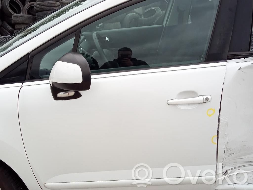 Peugeot 5008 Elektryczny podnośnik szyby drzwi przednich 