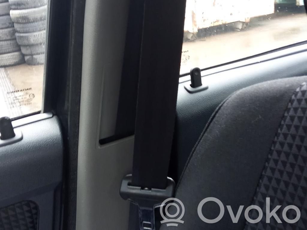 Dacia Logan I Cinturón delantero 