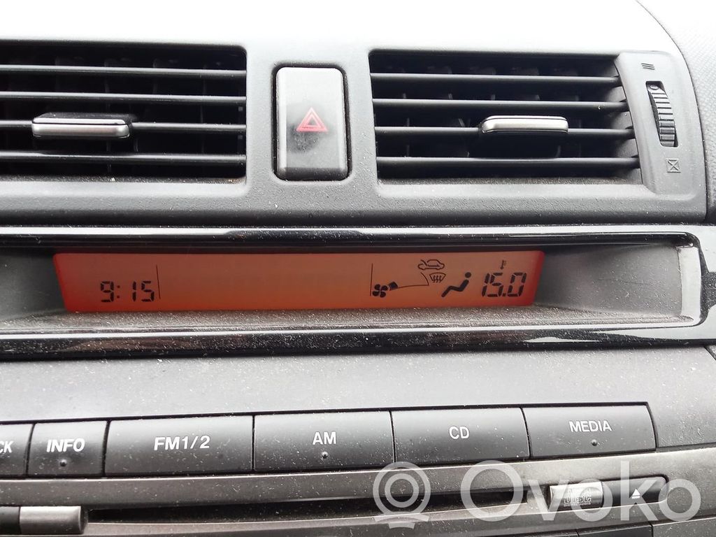 Mazda 3 I Monitor / wyświetlacz / ekran 