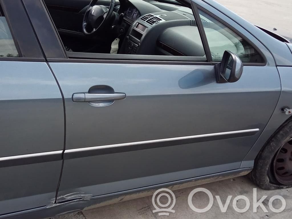 Peugeot 407 Priekšpusē slēdzene 