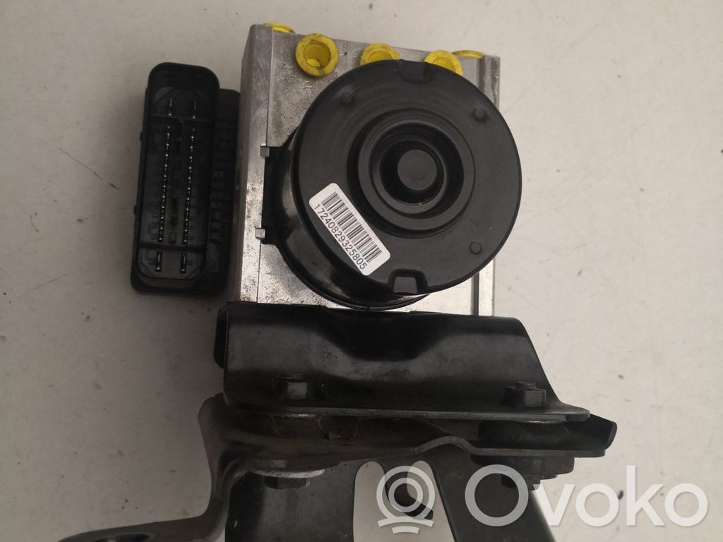 Toyota Yaris Bomba de ABS 