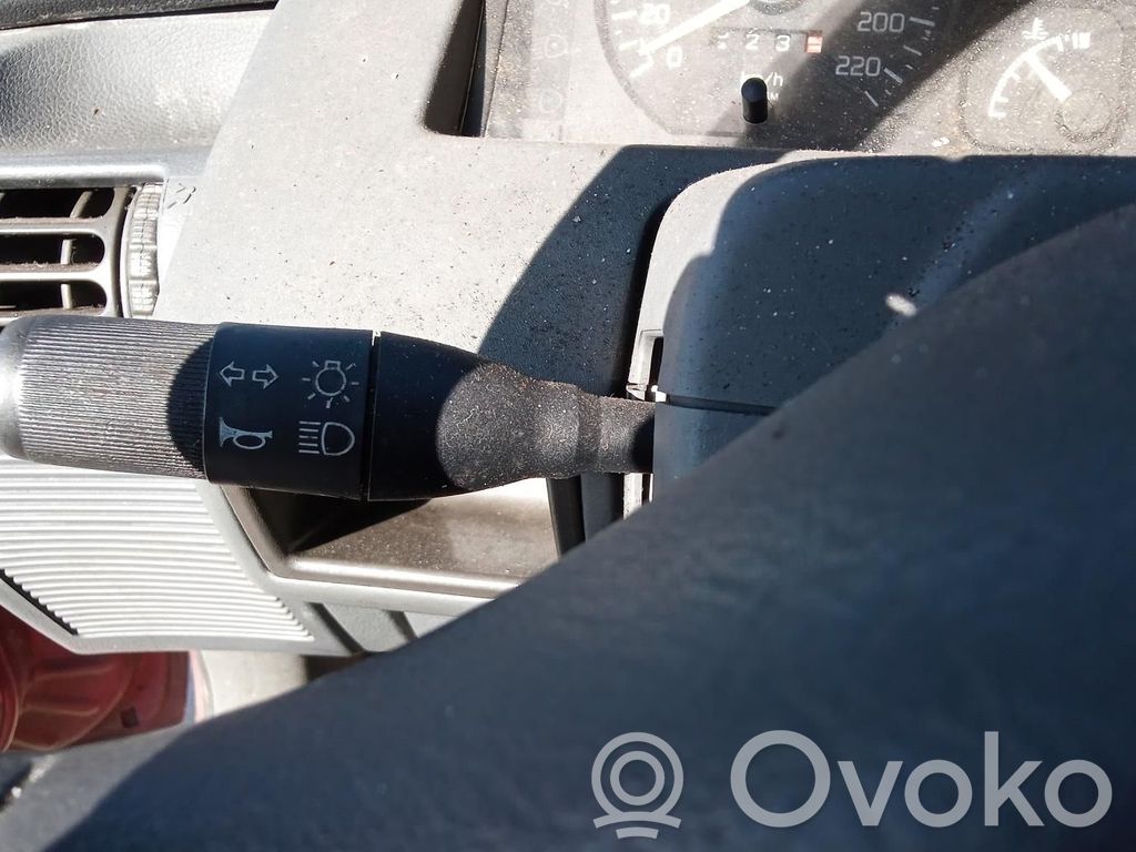 Renault Clio I Indicator stalk 