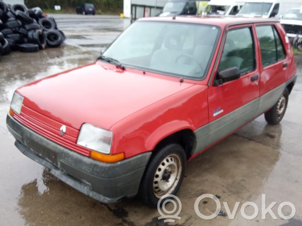 Renault Super R5 Передний суппорт 