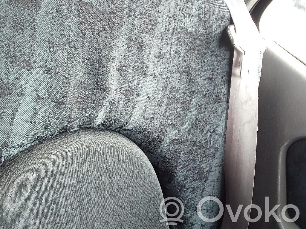 Renault Clio I Cinturón trasero 