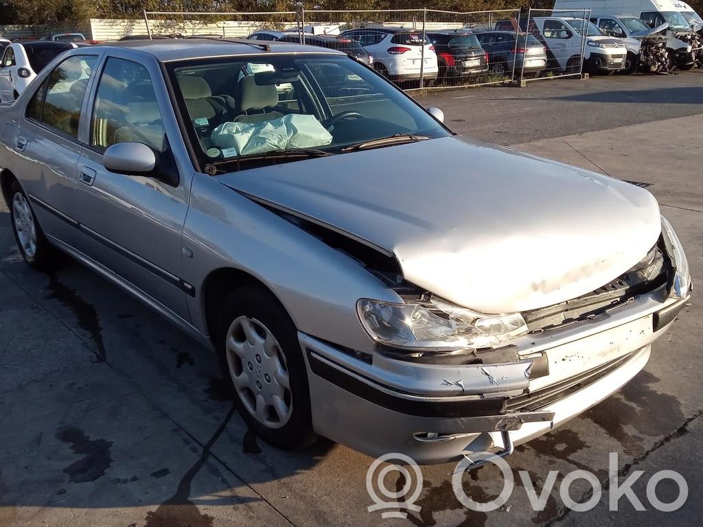 Peugeot 406 Etujarrusatula 