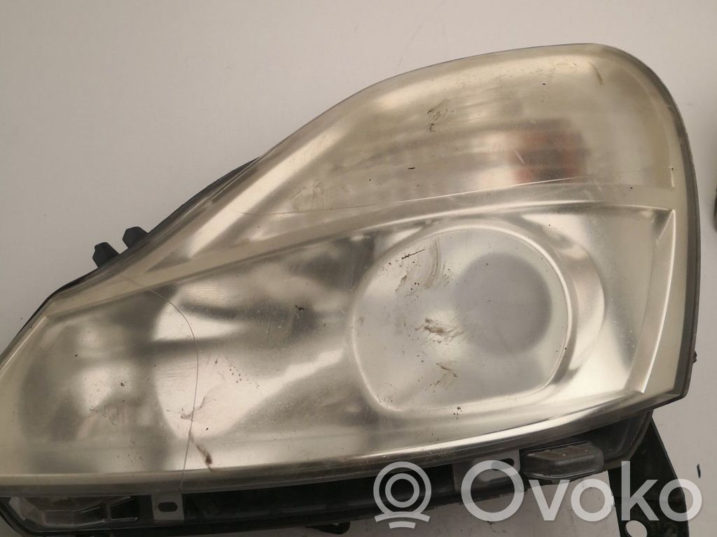 Renault Modus Headlight/headlamp 
