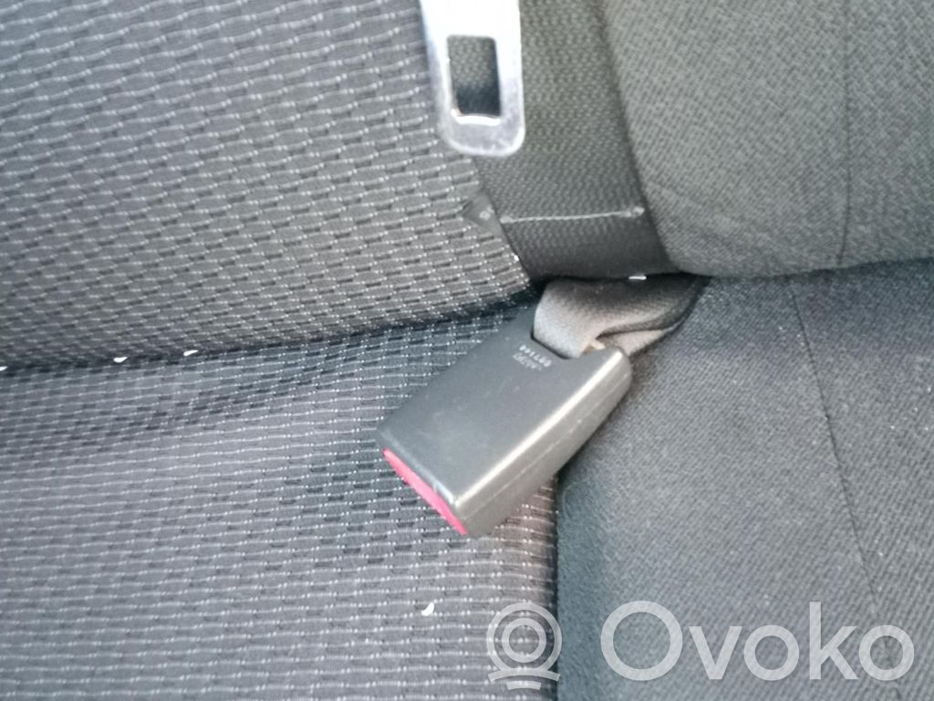Toyota Corolla E120 E130 Sagtis diržo galine 