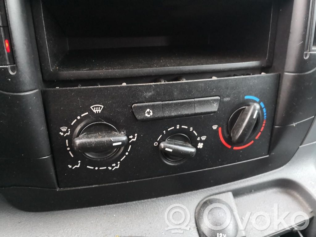 Climate control unit   00006451XN