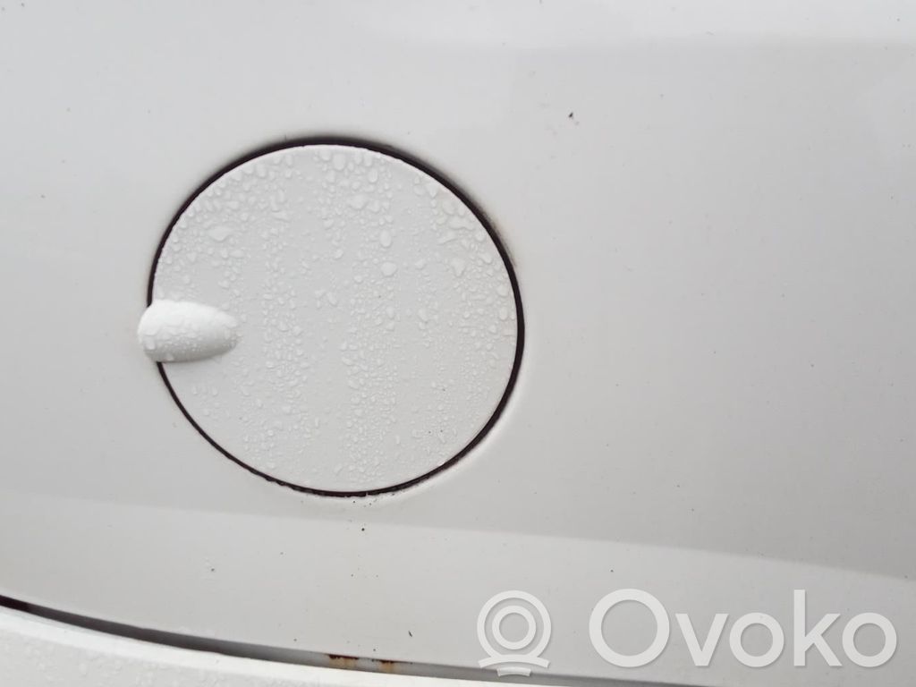 Opel Corsa C Bouchon, volet de trappe de réservoir à carburant 