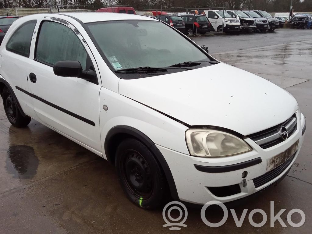 Opel Corsa C Etujarrusatula 