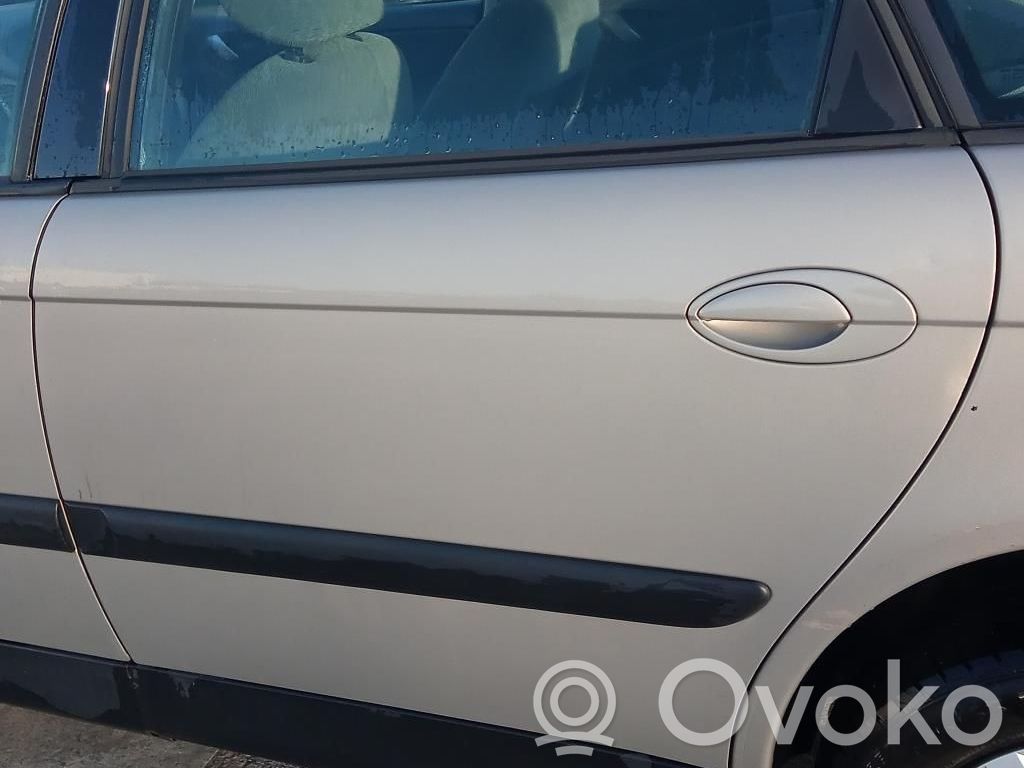 Citroen C5 Luna de la puerta trasera 