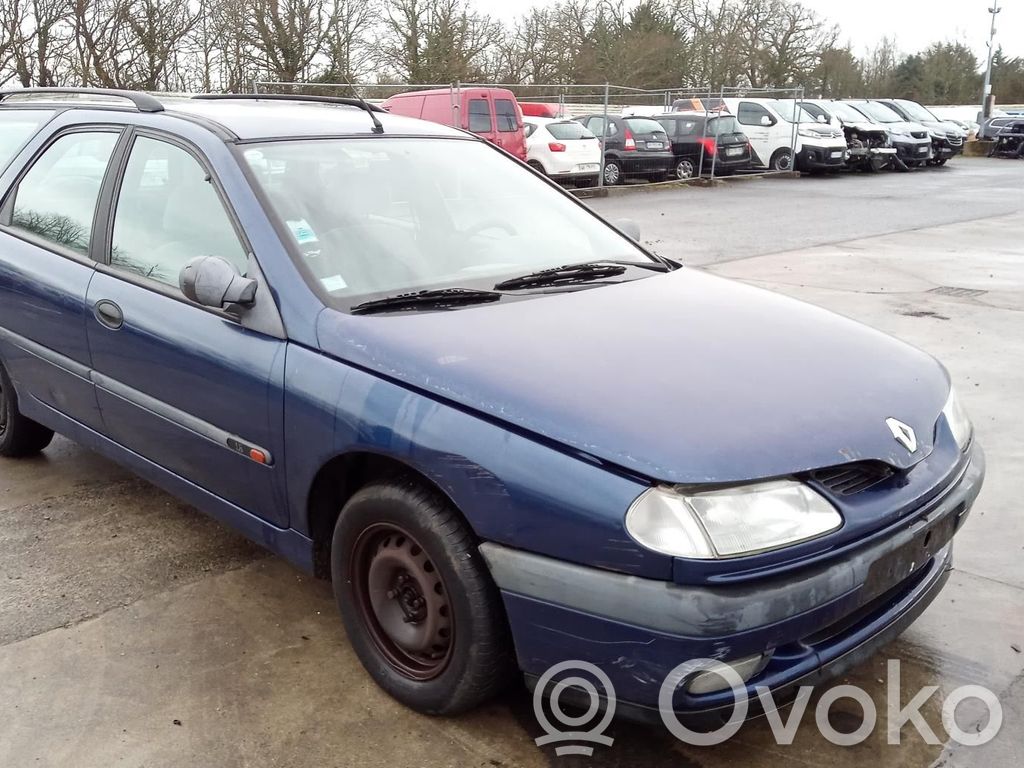 Renault Laguna I Etujarrusatula 