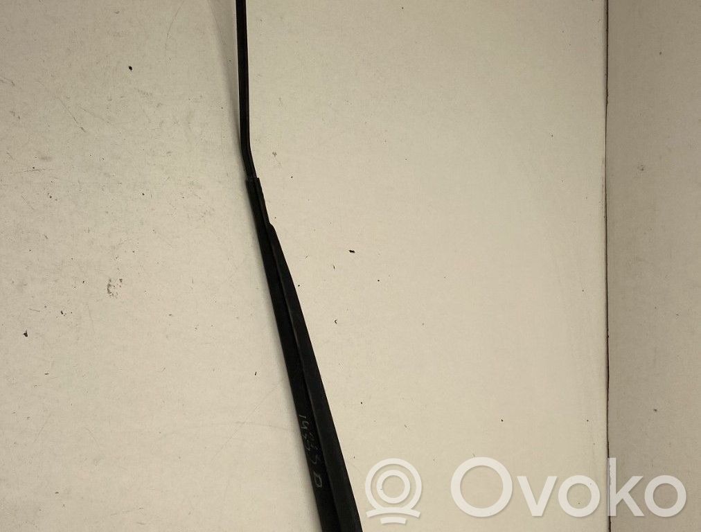 Peugeot Expert Front wiper blade arm 