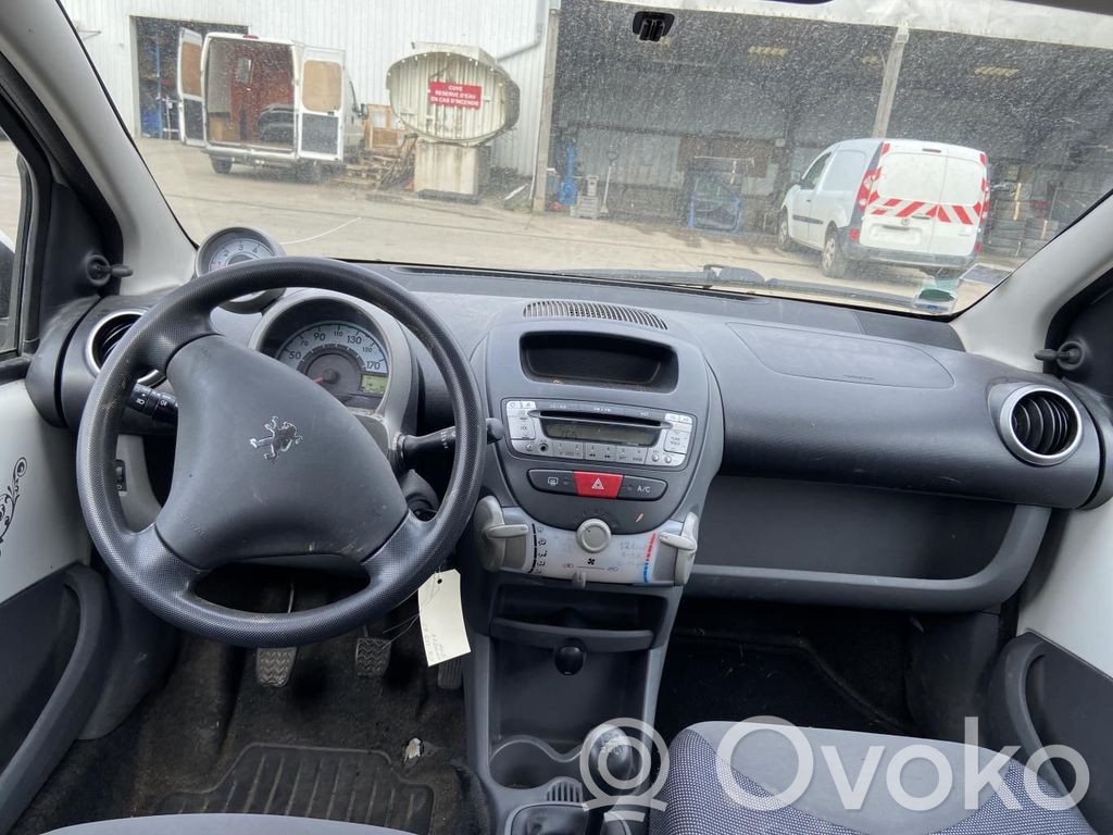 Peugeot 107 Stūresrata ass komplekts 