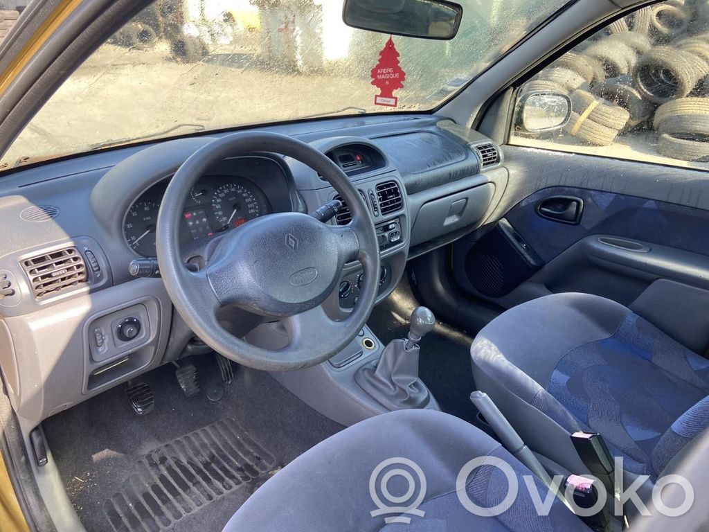 Airbag control unit/module   8200375761