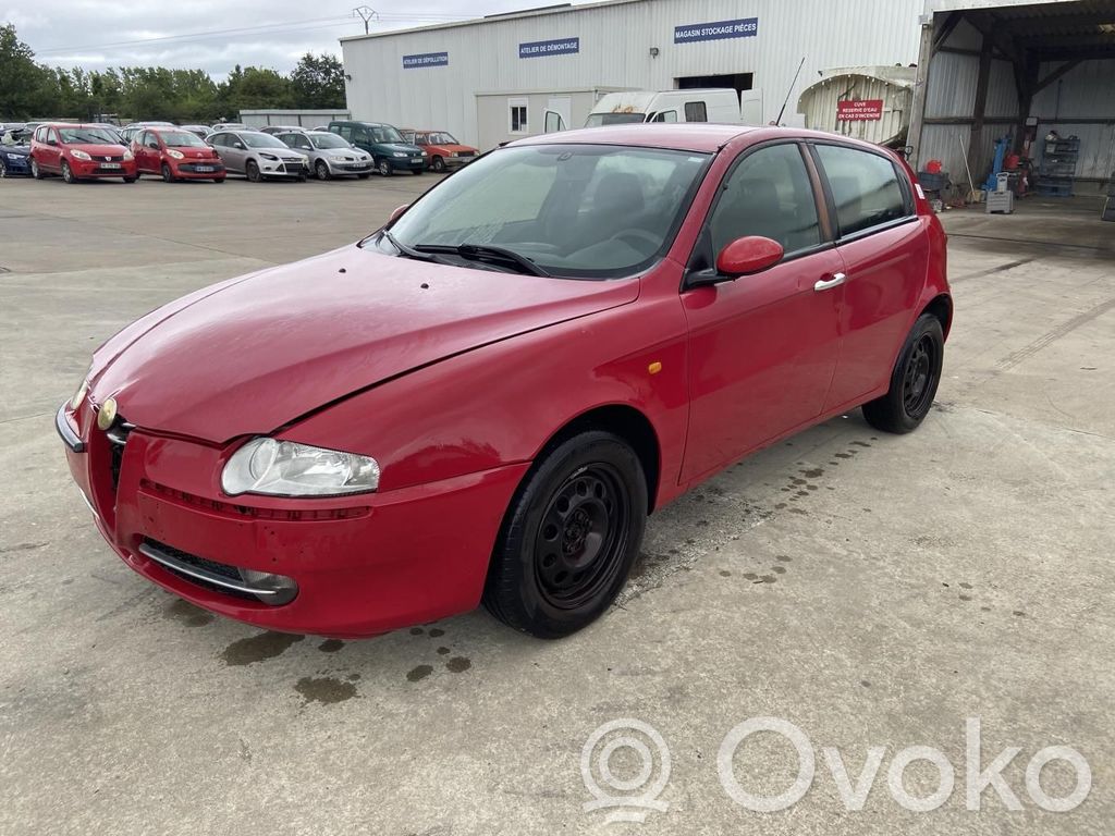 Alfa Romeo 147 Etuapurunko 