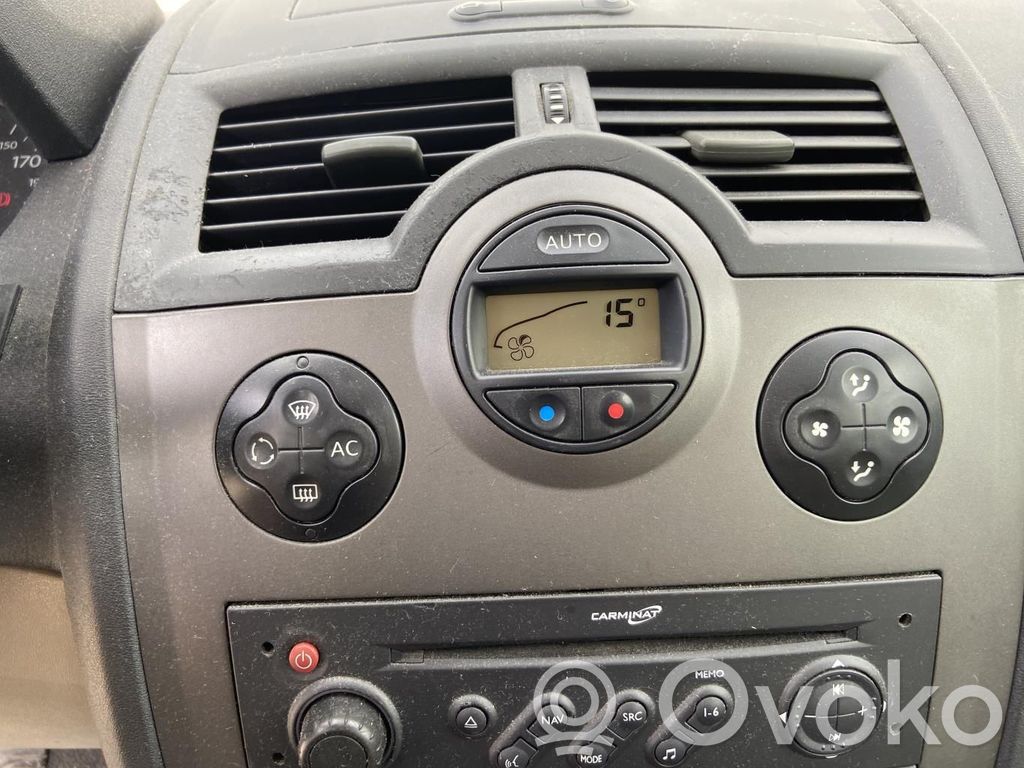 Renault Megane II Climate control unit 