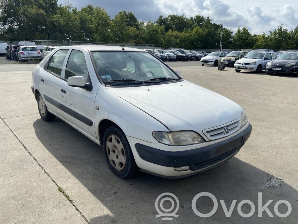 Citroen Xsara Pas przedni 