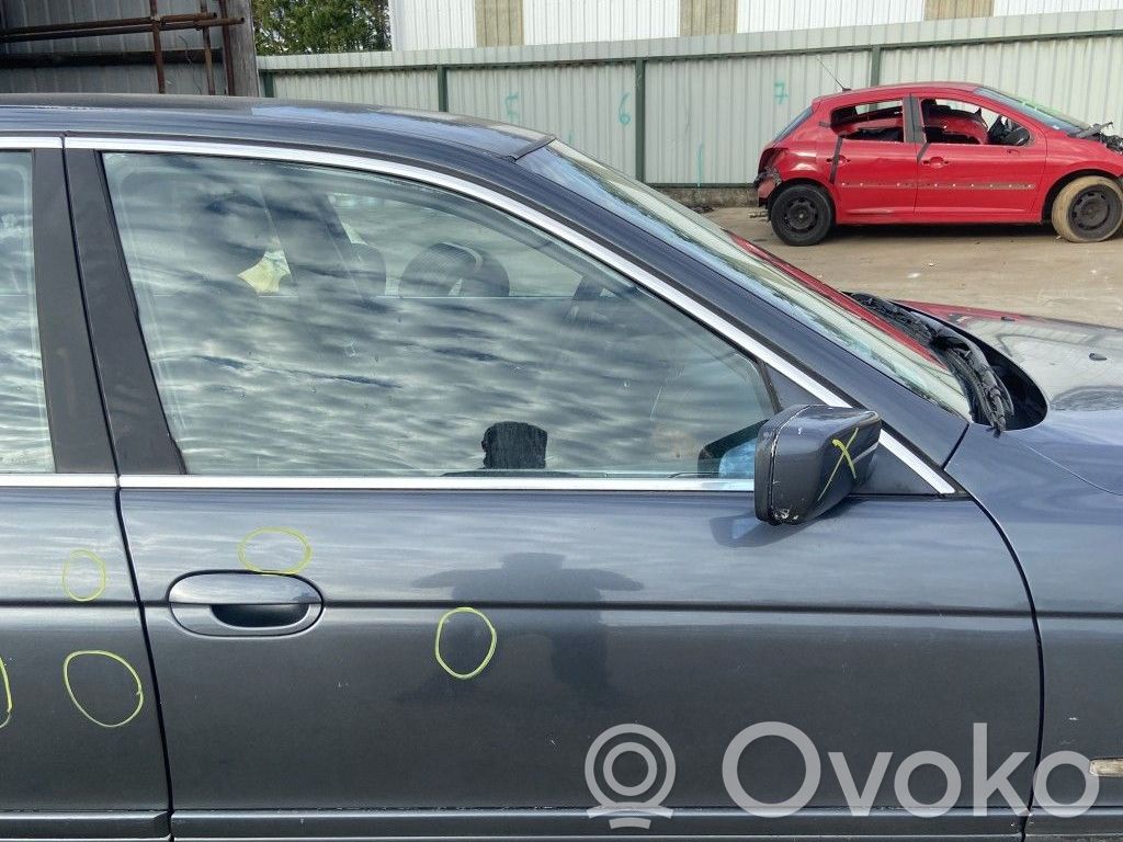 BMW 5 E39 Etuoven ulkokahva 