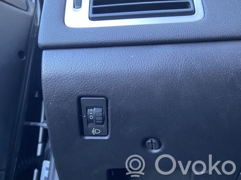 Peugeot 307 Light switch 