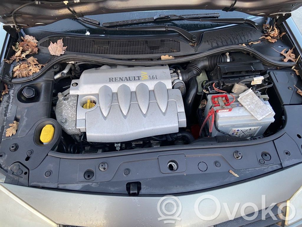 Renault Megane II Inyector de combustible 